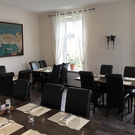 Vierlandentor Hotell Hamburg-Harburg Exteriör bild