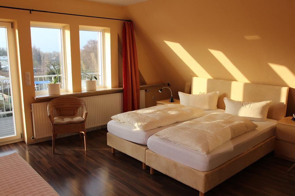 Vierlandentor Hotell Hamburg-Harburg Exteriör bild